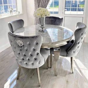 Round Table with 4 Chairs