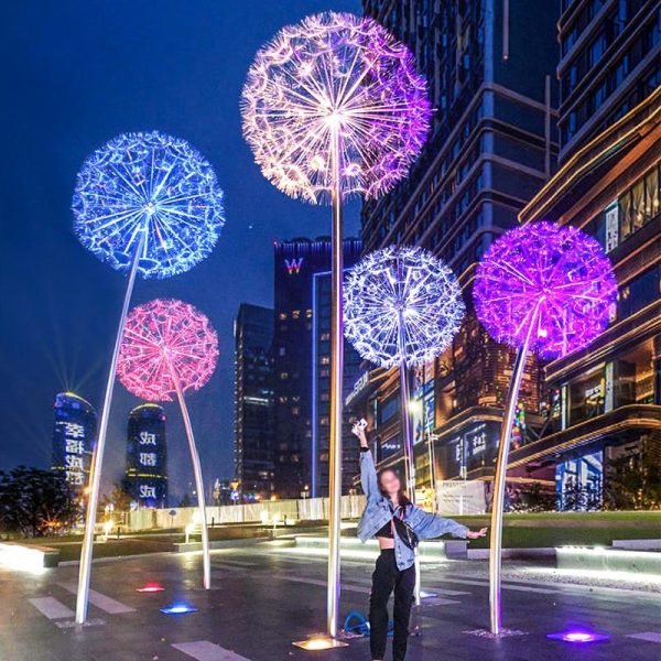 Dandelion LED Lamp