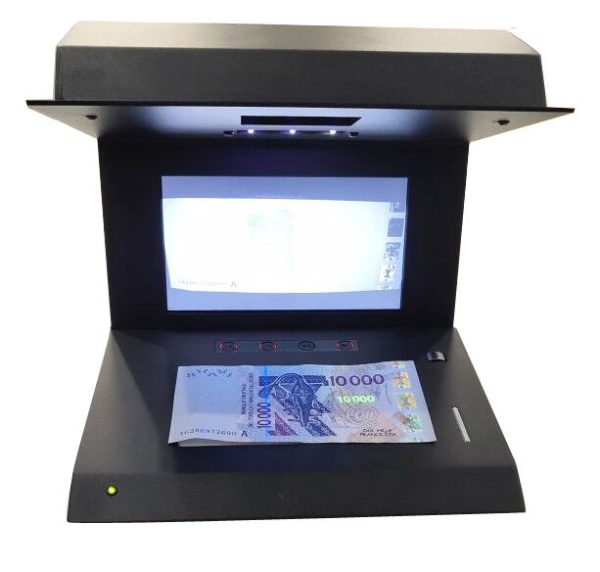 Money detector