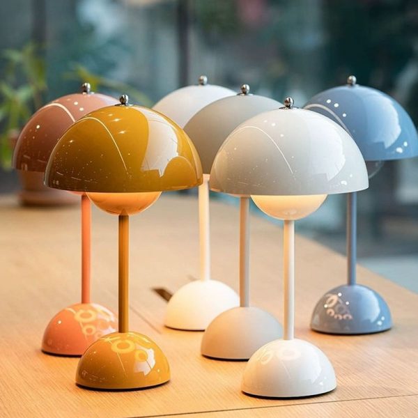 Metal Mushroom Indoor Table Lamp - Image 2