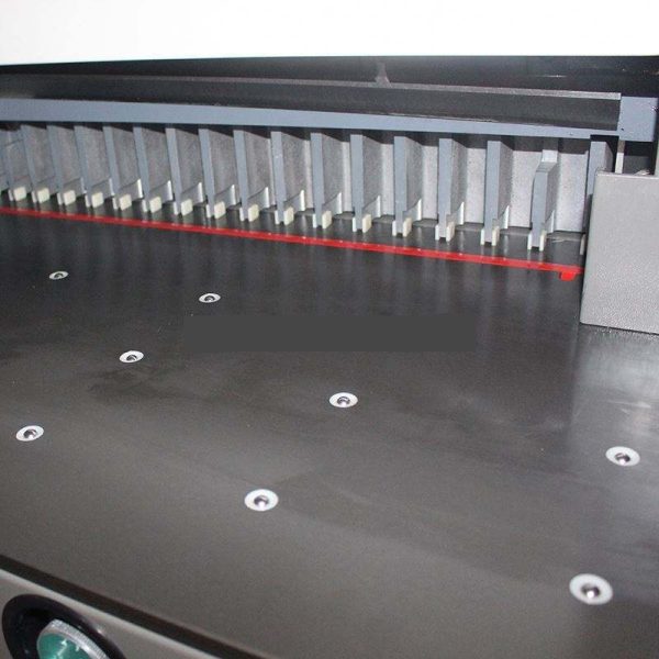 670mm Width Electric Paper Cutter - Image 3