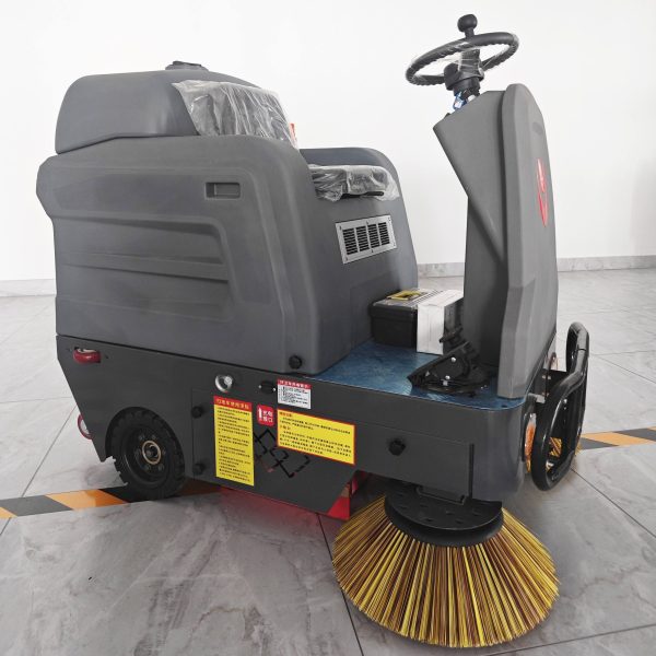 Industrial Road Sweeper - Image 3