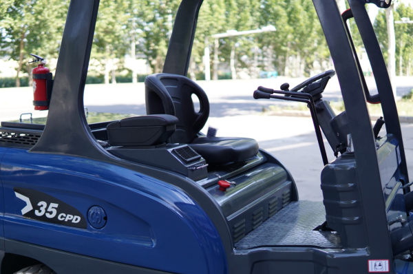 5ton Electric Forklift - Image 4