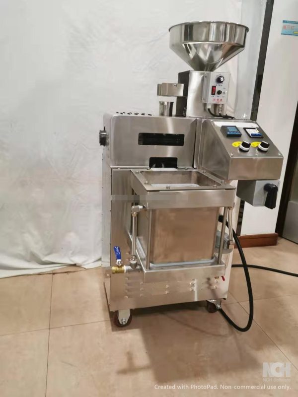 Advanced 15-25kg/h Coconut & Walnut Oil Press Machine - Image 4