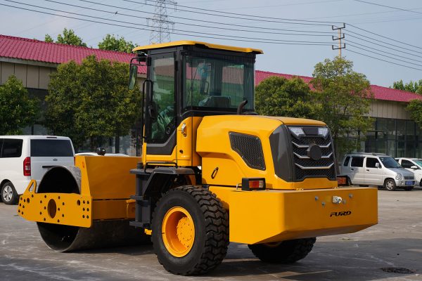 8 Ton Road Roller - Image 6